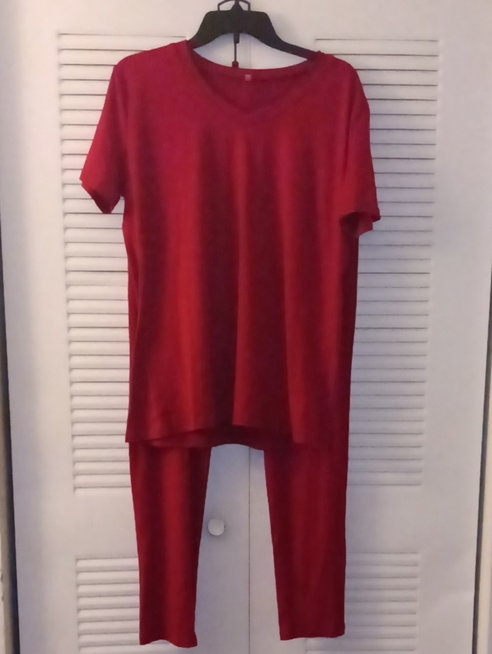 Women's Burgundy-Red Two-Piece Set - Short Sleeve Top & Pants